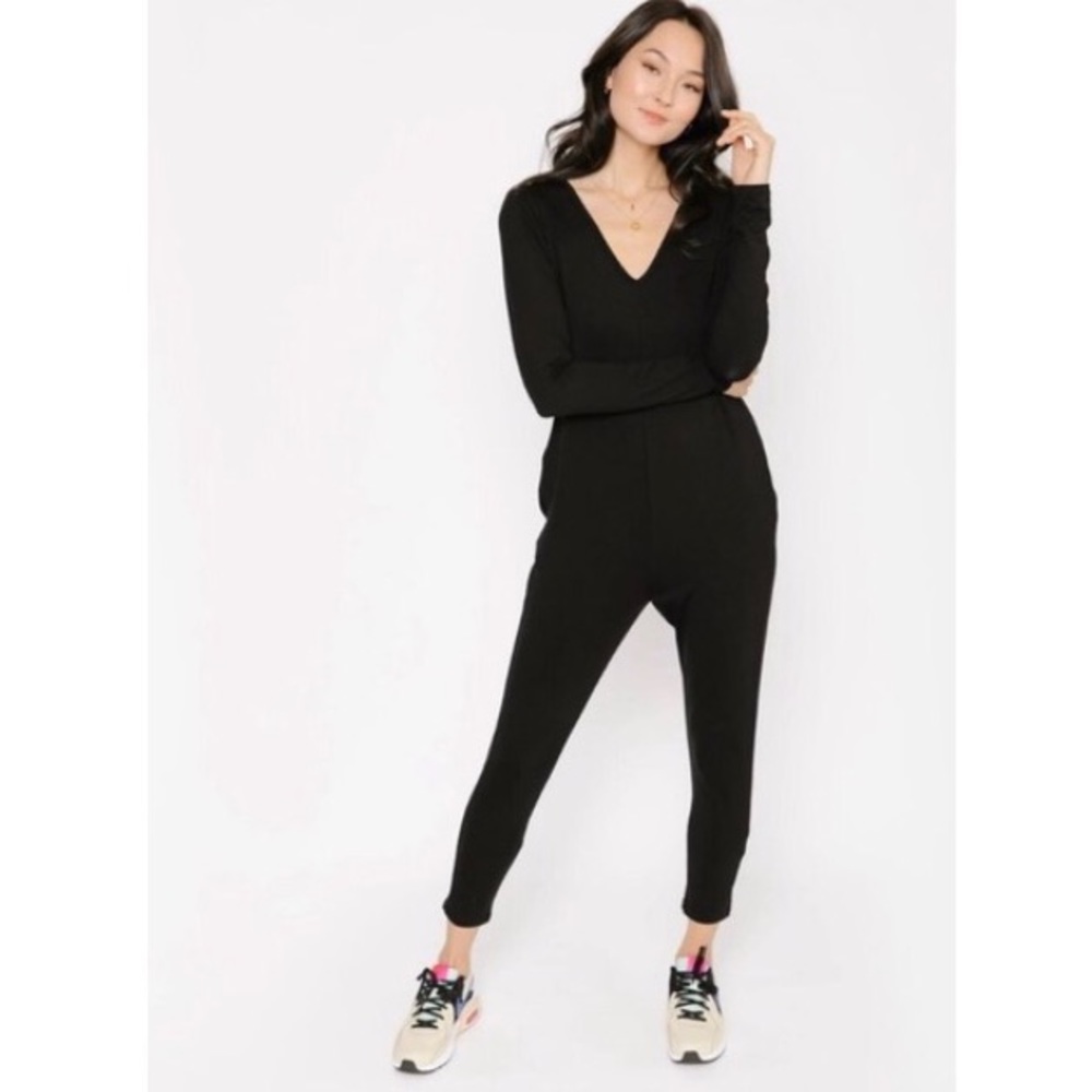 Smash + Tess Friday Romper Long Sleeves V Neck In Black Size Medium